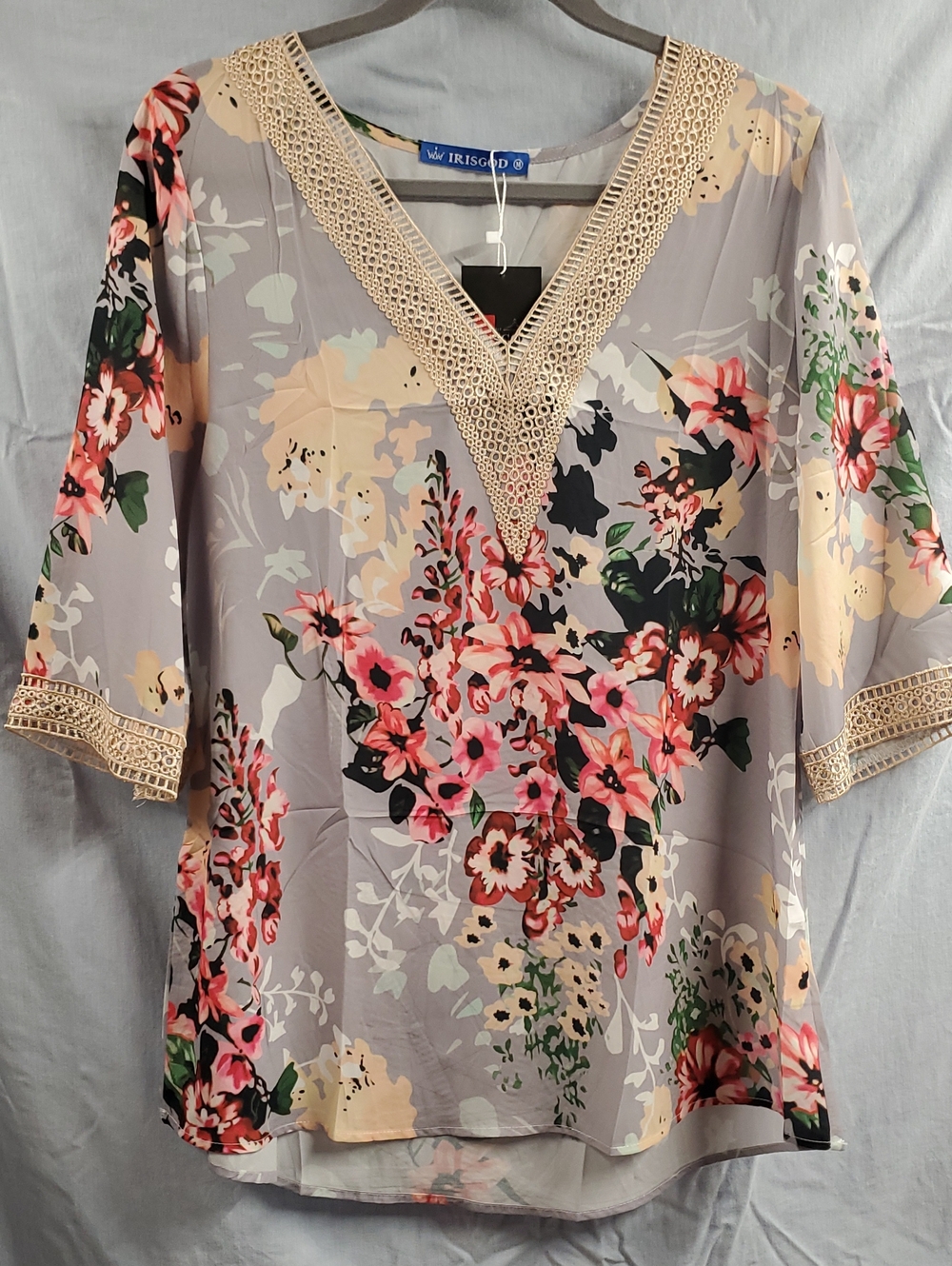 Women's Gray Floral V-Neck Blouse with Lace Trim